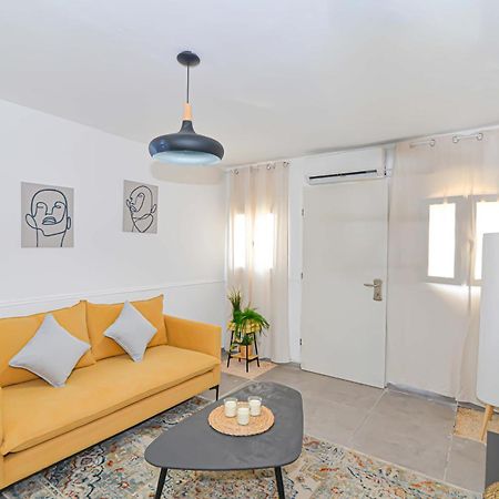 הדירה בלבן Apartamento Hadera Exterior foto